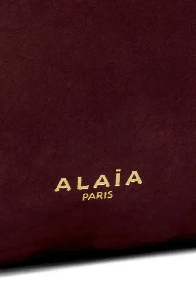 ALAÏA Medium East West Bag | Thumbnail 6 ALAÏA Medium East West Bag | Thumbnail 6