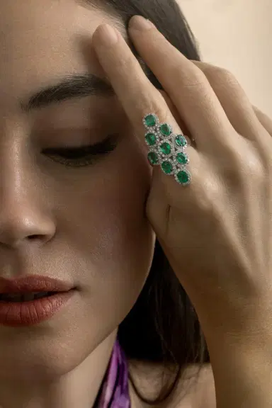 STEFERE Emerald Diamond Ring | Thumbnail 3