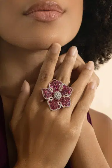 STEFERE Ruby Diamond Flower Ring | Thumbnail 3