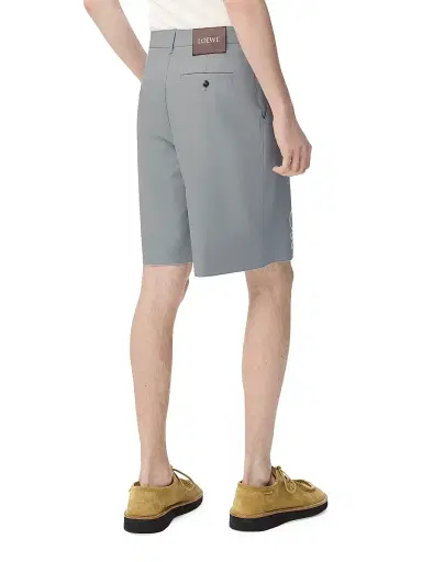 LOEWE Men's Anagram Logo Shorts - Light Grey | Thumbnail 4