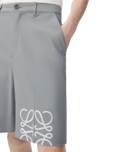 LOEWE Men's Anagram Logo Shorts - Light Grey | Thumbnail 5