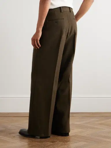 Loro Piana Hubert Pleated Wool and Cashmere-Blend Wide-Leg Trousers - Men | Thumbnail 4 Loro Piana Hubert Pleated Wool and Cashmere-Blend Wide-Leg Trousers - Men | Thumbnail 4