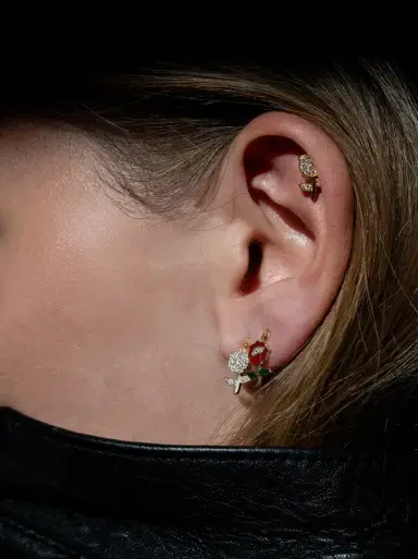 MYSTERYJOY Pavéd Rose Antique Mono Earring | Thumbnail 2