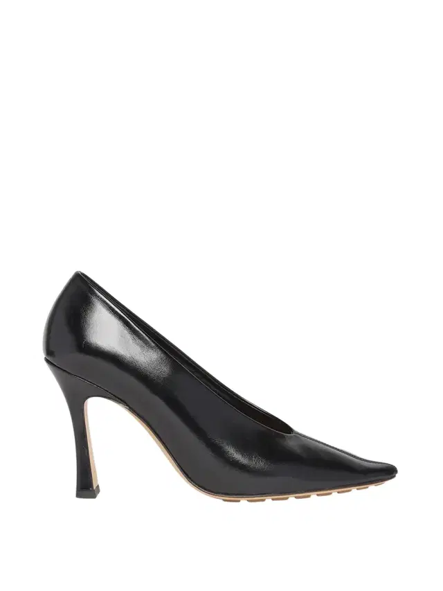 Sofia Pumps