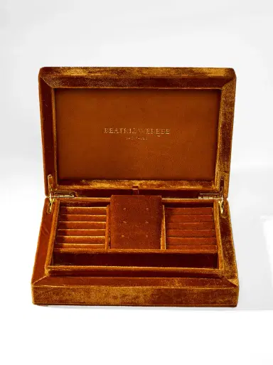 Beatriz Werebe Treasure Box | Thumbnail 2