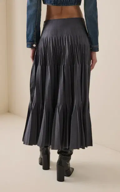 Alaïa Pleated Silk-Blend Midi Dress | Thumbnail 4 Alaïa Pleated Silk-Blend Midi Dress | Thumbnail 4