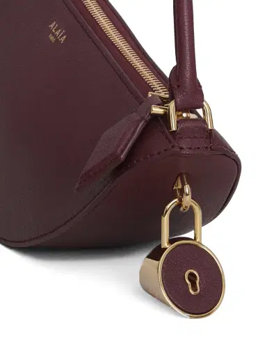 Alaïa Le Demi-Cœur Shoulder Bag | Thumbnail 4