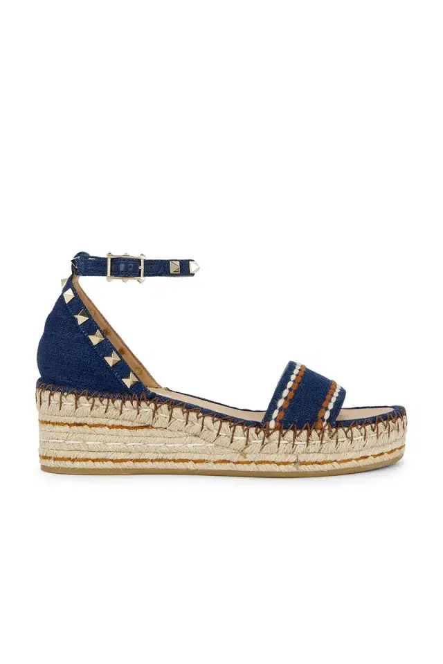 Valentino Garavani Rockstud Torchon Flatform Espadrilla Sandal