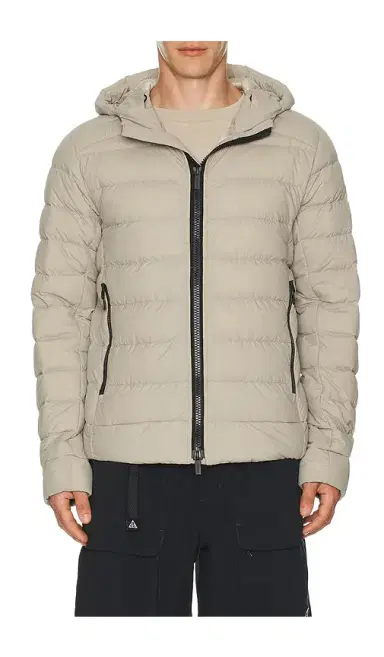 Canada Goose Crofton Hoody Enduraluxe | Thumbnail 1 Canada Goose Crofton Hoody Enduraluxe | Thumbnail 1