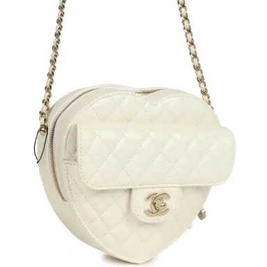 Chanel Chanel CC In Love Large Heart Bag with Chain White Lambskin Light Gold Hardware | Thumbnail 2 Chanel Chanel CC In Love Large Heart Bag with Chain White Lambskin Light Gold Hardware | Thumbnail 2