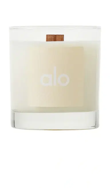 alo Alo Signature 8oz Candle | Thumbnail 1