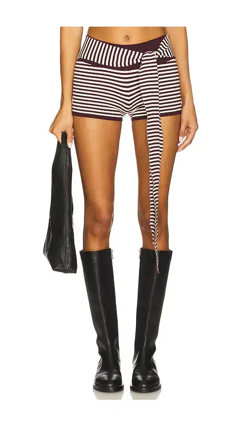 SEVEN WONDERS Mischief Hot Short