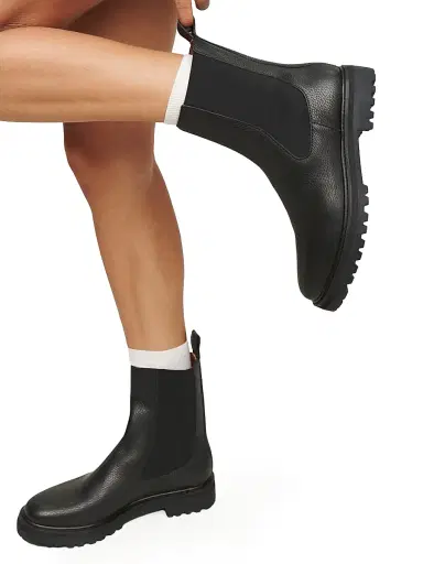 Reformation Women's Katerina 30MM Leather Chelsea Boots - Black Tumbled - Size 5.5 | Thumbnail 3 Reformation Women's Katerina 30MM Leather Chelsea Boots - Black Tumbled - Size 5.5 | Thumbnail 3
