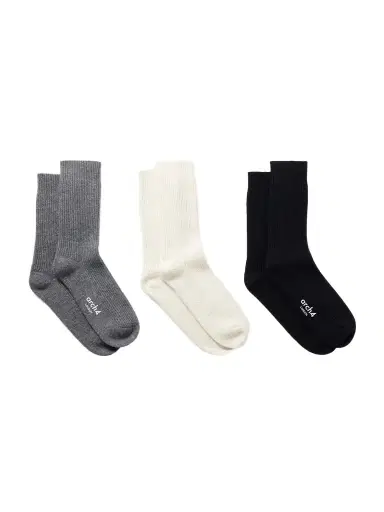 Arch4 Lucia Set Of Three Ribbed Cashmere Socks | Thumbnail 1