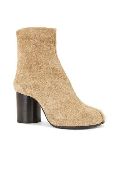 Maison Margiela Tabi Ankle Boot | Thumbnail 2 Maison Margiela Tabi Ankle Boot | Thumbnail 2
