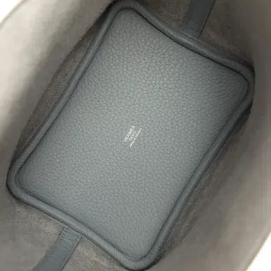 HERMÈS Hermes Picotin Lock 18 Gris Pantin Clemence Palladium Hardware | Thumbnail 7 HERMÈS Hermes Picotin Lock 18 Gris Pantin Clemence Palladium Hardware | Thumbnail 7