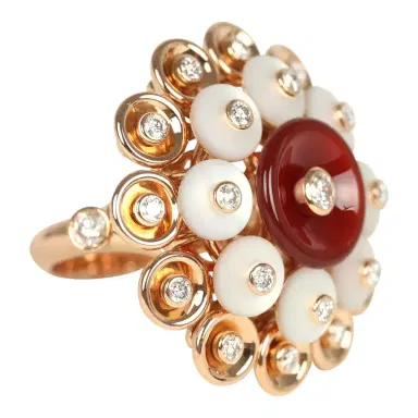 Van Cleef & Arpels Van Cleef & Arpels Bouton D’or Ring Carnelian, Mother Of Pearl 18K Rose Gold Hardware & Diamonds | Thumbnail 2 Van Cleef & Arpels Van Cleef & Arpels Bouton D’or Ring Carnelian, Mother Of Pearl 18K Rose Gold Hardware & Diamonds | Thumbnail 2