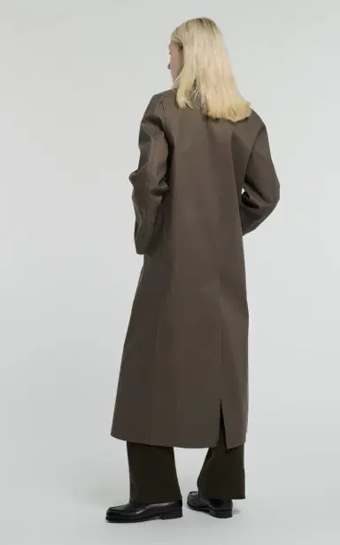 Barrie x Mackintosh Cashmere-Lined Long Coat | Thumbnail 5