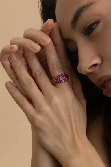 ANDREOLI Pink Sapphire Stretch Ring | Thumbnail 2
