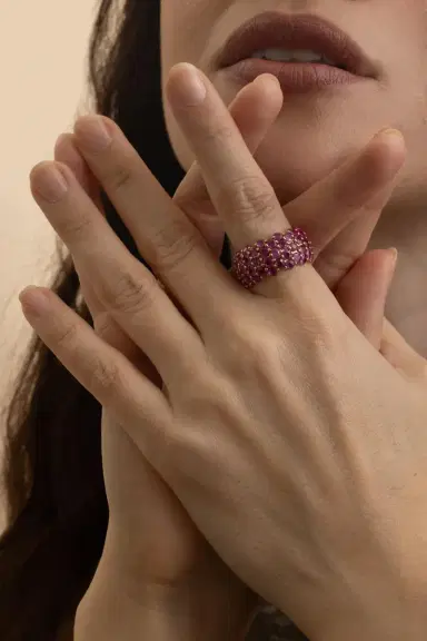 ANDREOLI Pink Sapphire Stretch Ring | Thumbnail 3