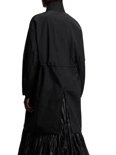 Moncler Genius Women's Moncler x EE72 by Edward Enninful Prapiroon Puffer Jacket - Black | Thumbnail 3