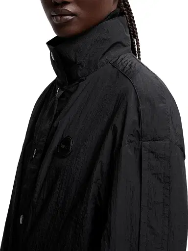 Moncler Genius Women's Moncler x EE72 by Edward Enninful Prapiroon Puffer Jacket - Black | Thumbnail 4