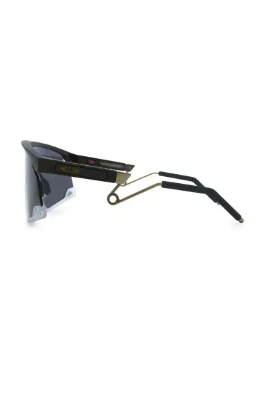 Oakley BXTR Metal Sunglasses | Thumbnail 5