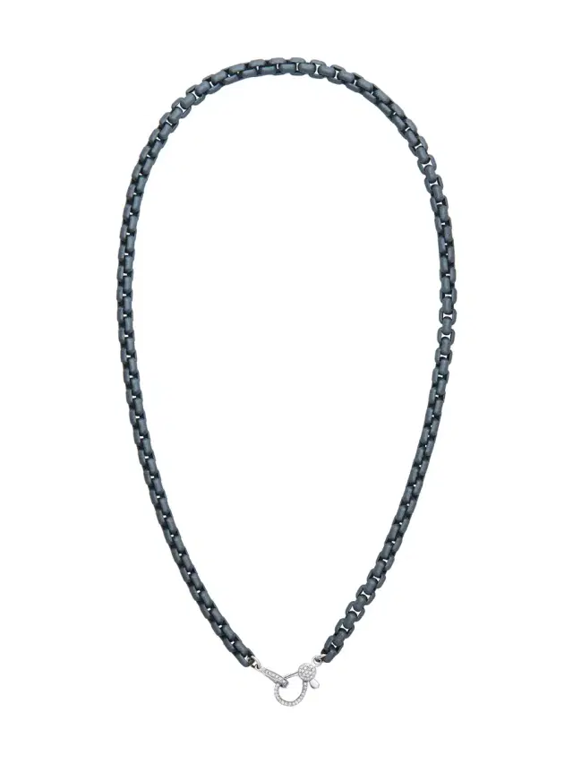 Beatriz Werebe Grey Graffiti Chain