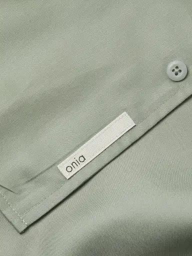 Onia Men's Core Vacation Relaxed Short-Sleeve Shirt - Sage - Size XXL | Thumbnail 6