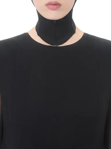 Valentino Garavani Women's Long Dress in Sable Velvet - Black | Thumbnail 7