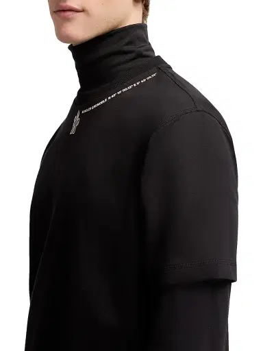 Moncler Grenoble Men's Crewneck T-Shirt in Cotton | Thumbnail 4 Moncler Grenoble Men's Crewneck T-Shirt in Cotton | Thumbnail 4