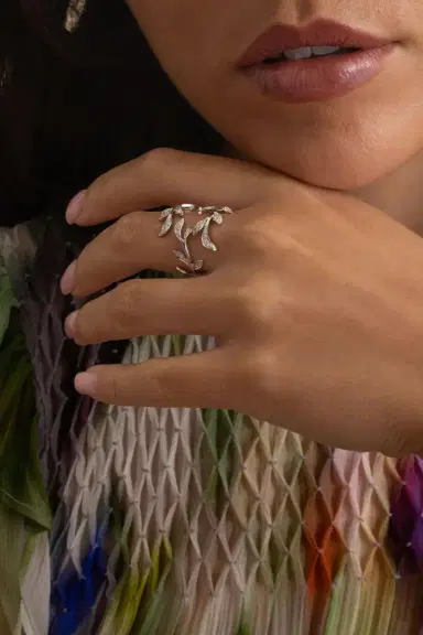 STEFERE White Diamond Garden Bloom Ring | Thumbnail 4 STEFERE White Diamond Garden Bloom Ring | Thumbnail 4