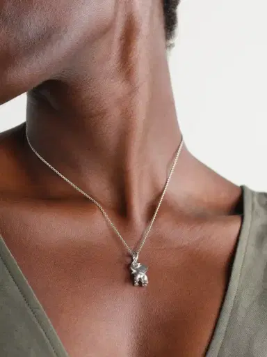 OLE LYNGGAARD COPENHAGEN Elephant 18-karat White Gold Diamond Necklace | Thumbnail 2 OLE LYNGGAARD COPENHAGEN Elephant 18-karat White Gold Diamond Necklace | Thumbnail 2