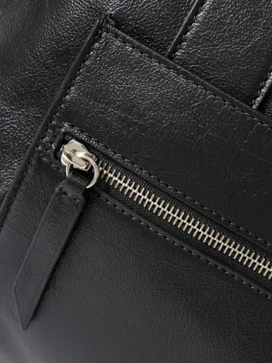 Métier Racer Full-Grain Leather Tote Bag - Men | Thumbnail 4 Métier Racer Full-Grain Leather Tote Bag - Men | Thumbnail 4