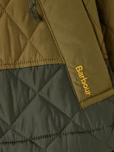 Barbour Lilian Hooded Convertible Corduroy-trimmed Quilted Recycled-shell Coat | Thumbnail 5 Barbour Lilian Hooded Convertible Corduroy-trimmed Quilted Recycled-shell Coat | Thumbnail 5