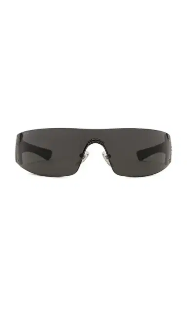 Gucci Leonie Sunglasses | Thumbnail 1 Gucci Leonie Sunglasses | Thumbnail 1