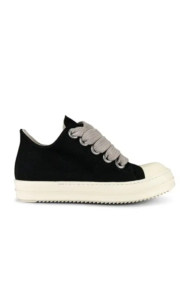 Low Sneakers
