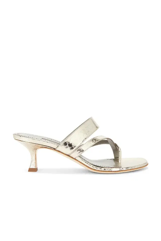 Manolo Blahnik Susaperf 50 Sandal