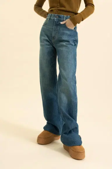 Chloé Straight Denim Jeans | Thumbnail 2 Chloé Straight Denim Jeans | Thumbnail 2