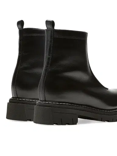 La Canadienne Women's Delta Leather Shearling-Lined Ankle Boots | Thumbnail 4
