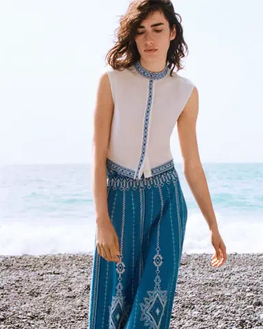 Emporio Sirenuse Andorra Top with Astragal Embroidery | Thumbnail 6