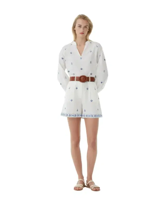 Beatrice Shorts with Astragal Embroidery