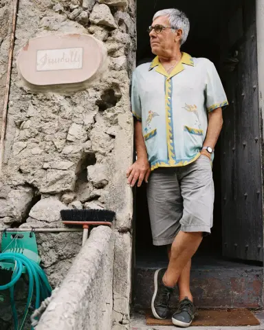 Emporio Sirenuse Le Sirenuse Shirt by Paolo Sandulli | Thumbnail 4 Emporio Sirenuse Le Sirenuse Shirt by Paolo Sandulli | Thumbnail 4