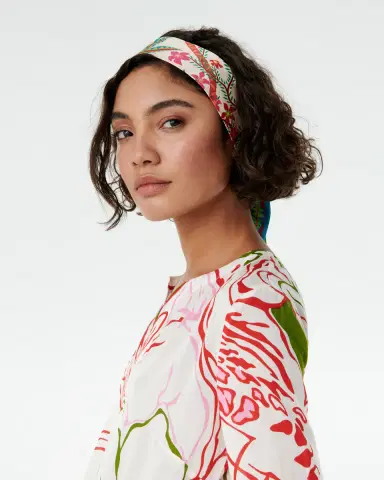 Emporio Sirenuse Short Twilly Scarf in Louis Barthélemy Print | Thumbnail 5