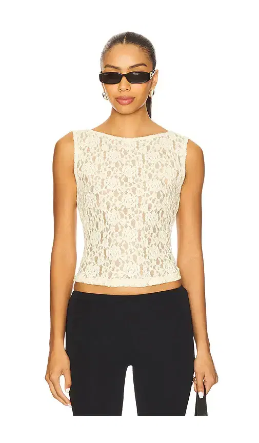 L'Academie Ayden Top