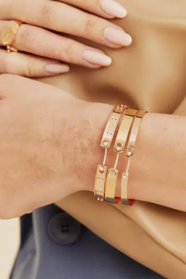 NOUVEL HERITAGE Business Meeting Mood Bangle | Thumbnail 4 NOUVEL HERITAGE Business Meeting Mood Bangle | Thumbnail 4