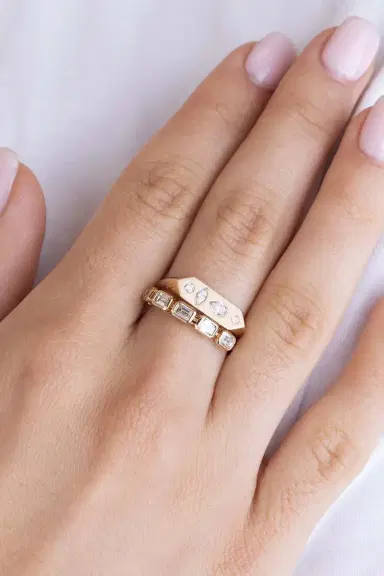 Zoë Chicco Diamond Mosaic Elongated Hexagon Signet Ring | Thumbnail 3