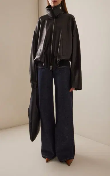 Khaite Delmonico Stretch High-Rise Wide-Leg Jeans | Thumbnail 2 Khaite Delmonico Stretch High-Rise Wide-Leg Jeans | Thumbnail 2