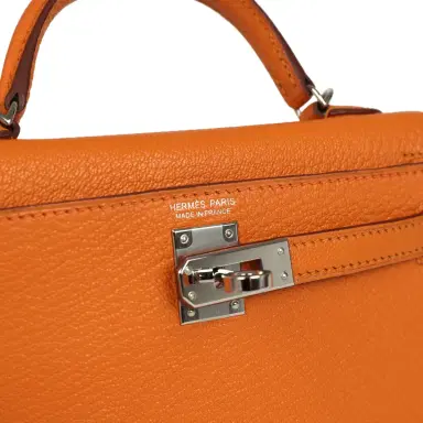 HERMÈS Pre-owned Hermes Kelly Sellier 20 Apricot Chevre Mysore Palladium Hardware | Thumbnail 7 HERMÈS Pre-owned Hermes Kelly Sellier 20 Apricot Chevre Mysore Palladium Hardware | Thumbnail 7
