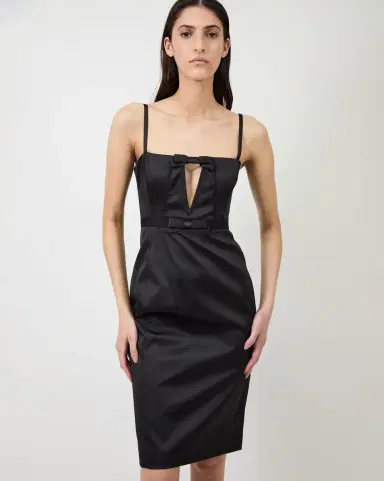 Aknvas The Carmen dress | Thumbnail 5